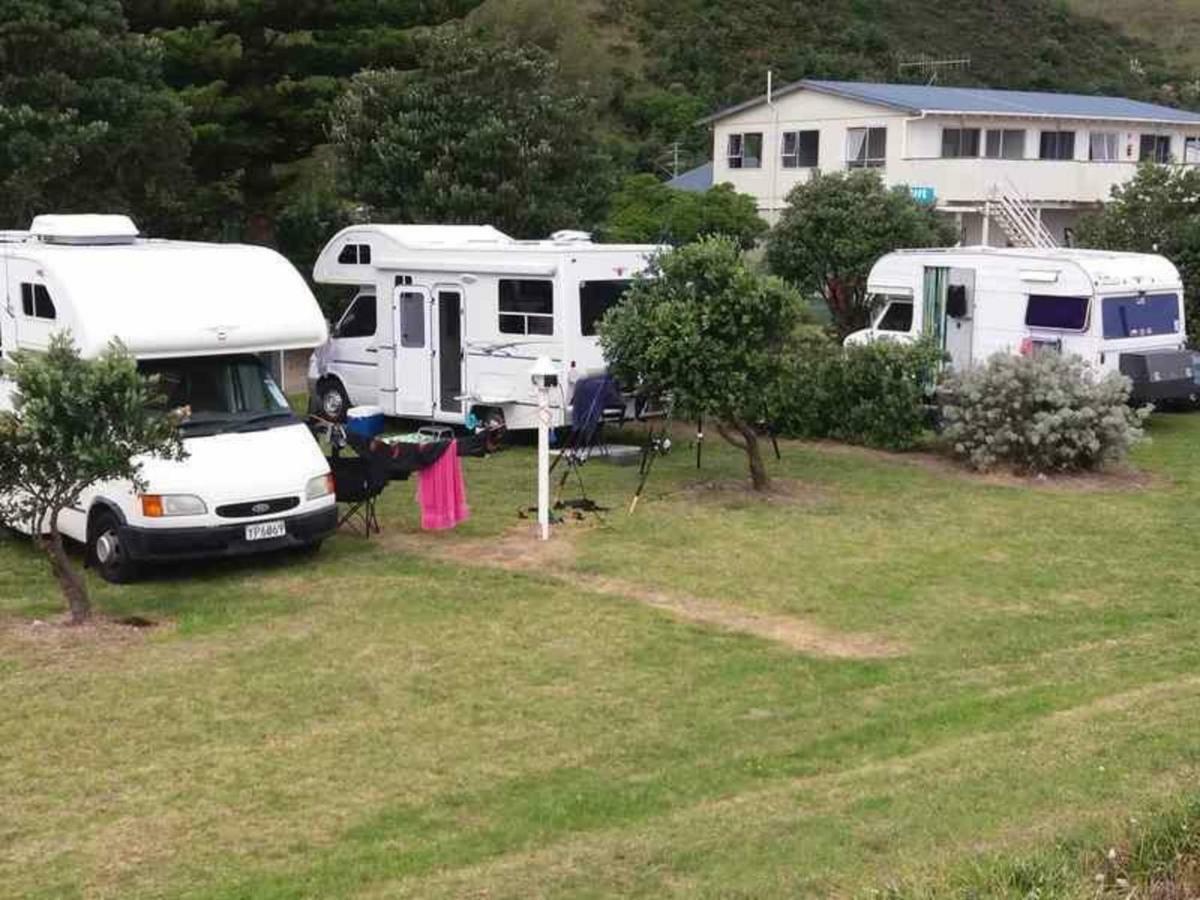 Mahia Motel And Holiday Park Buitenkant foto